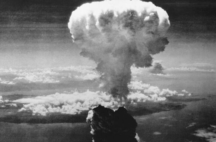 ¿Cuál fue la diferencia entre las bombas de Hiroshima y Nagasaki?