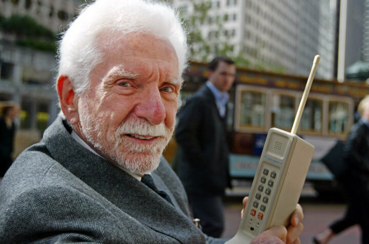 creador-telefono-movil